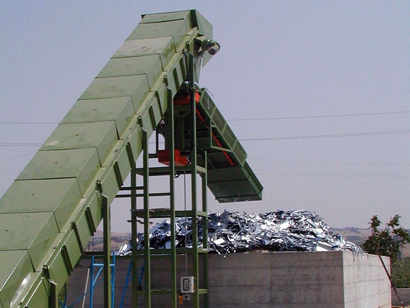金属废料传输系统